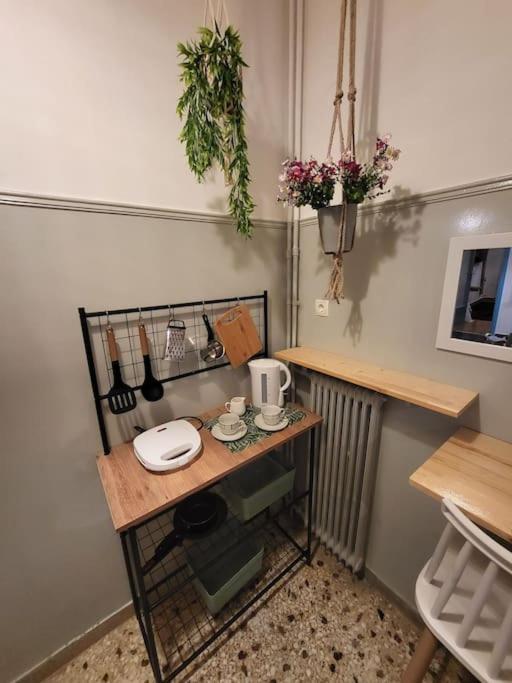 Viva La Frida Boho Apartment In Central Atene Esterno foto
